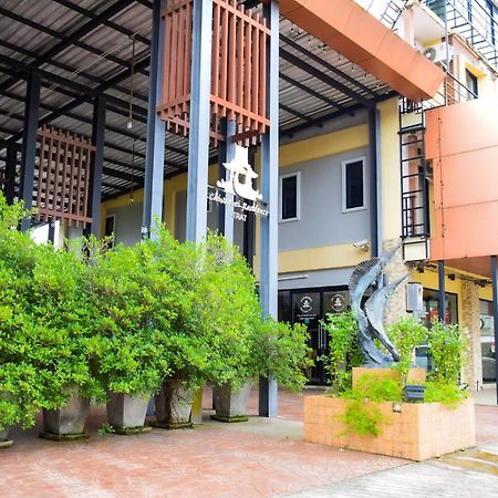 Chivapuri Trat Hotel Kültér fotó