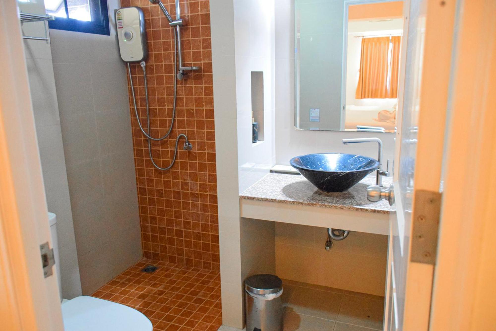 Chivapuri Trat Hotel Szoba fotó